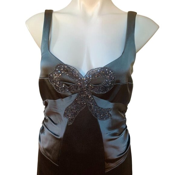 David Meister Silver Gray Ruched Sheath Dress Beaded Bow Front Size 10 USA - Picture 2 of 9